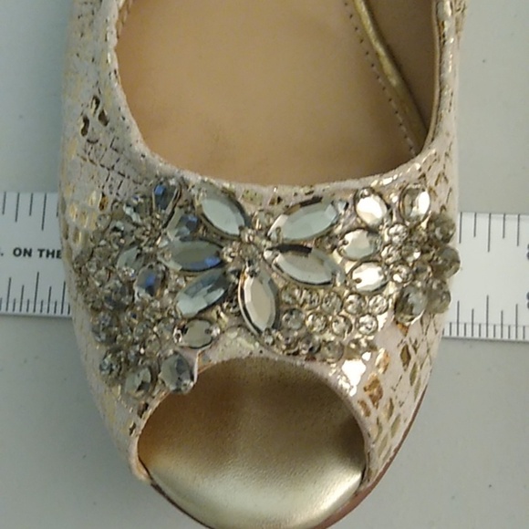 ARTURO CHANG GOLD & CREAM LEATHER SNAKE BALLET FLATS WITH RHINSTONES - Picture 13 of 14